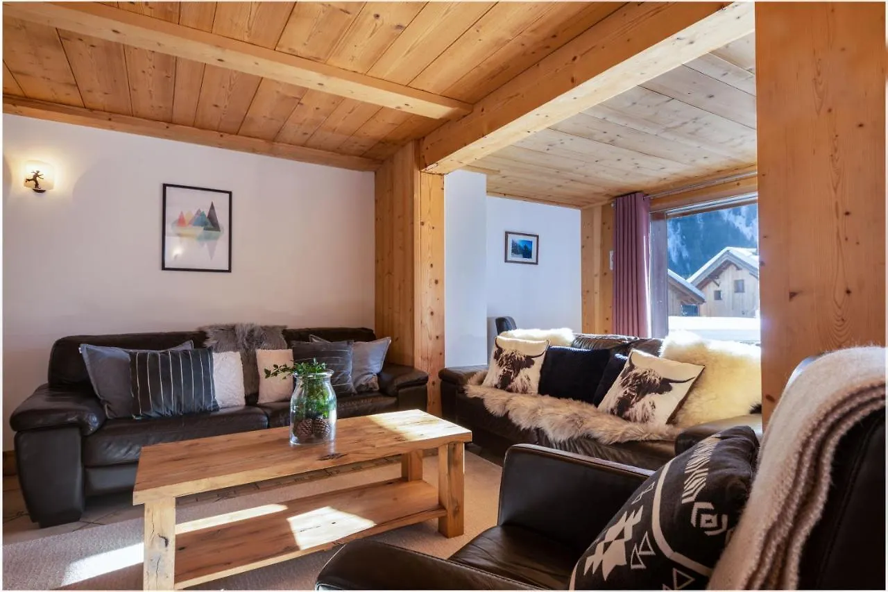 Petit Yeti Chalet France