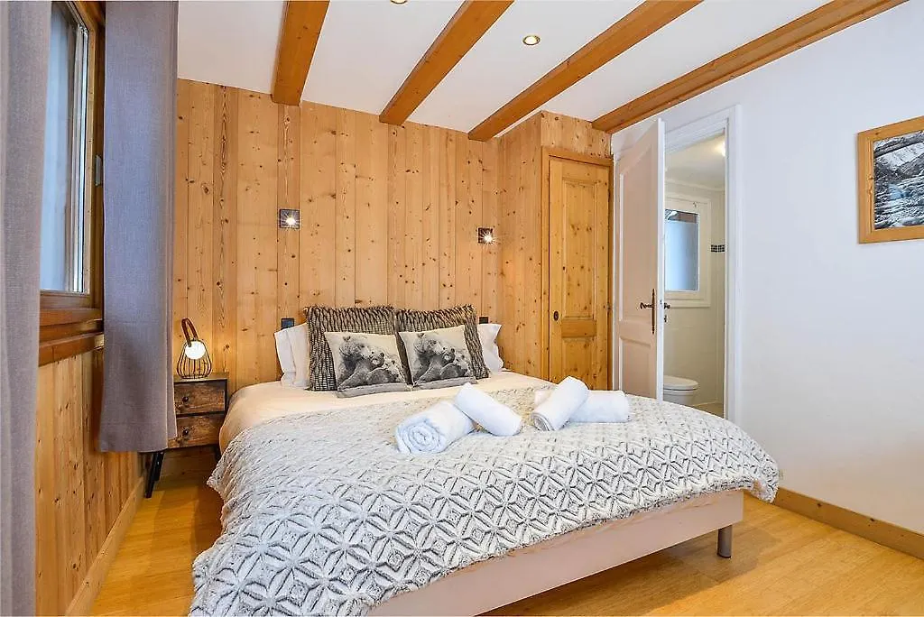 Petit Yeti Chalet Apartment Chamonix