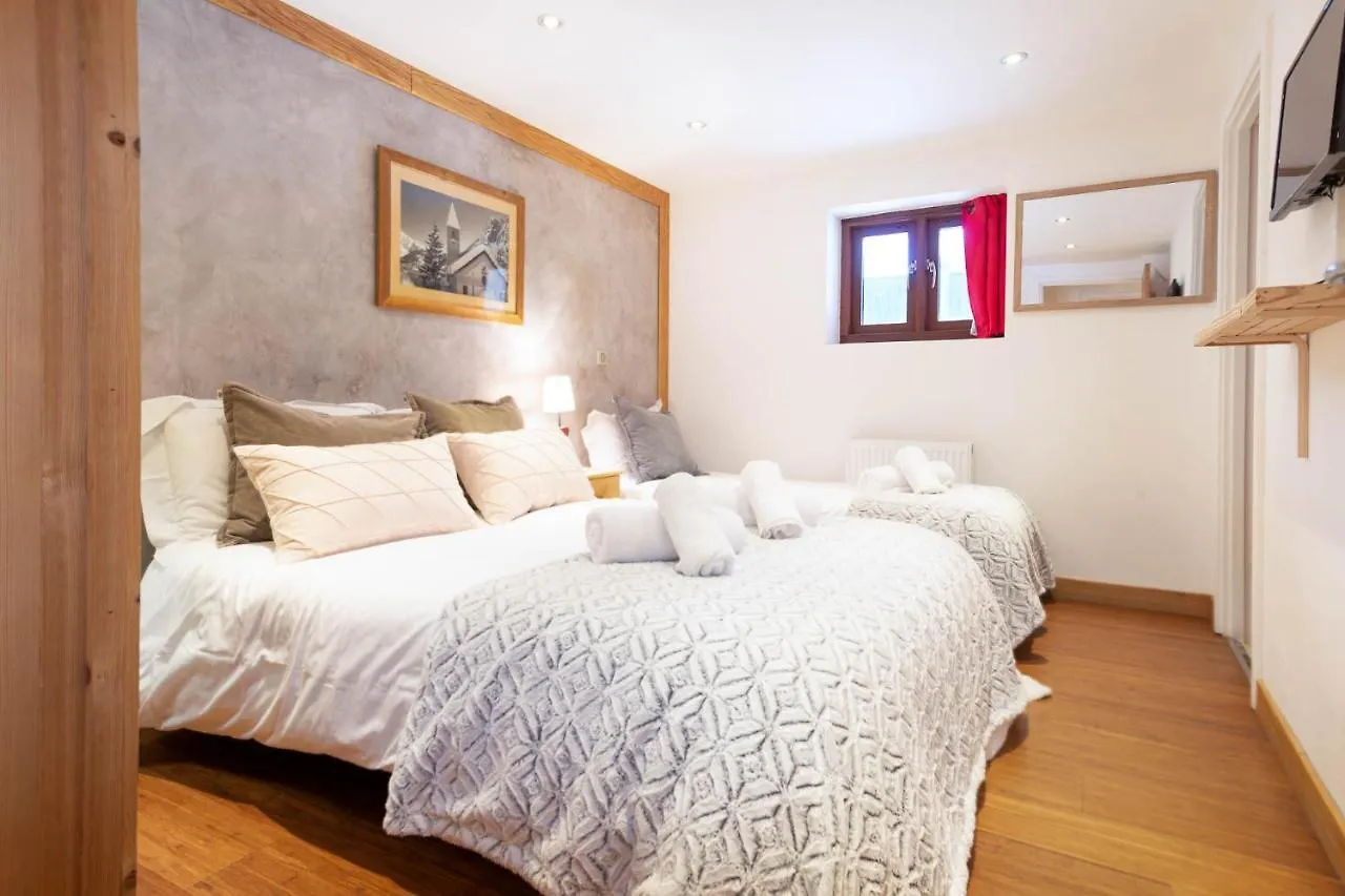 Petit Yeti Chalet Chamonix