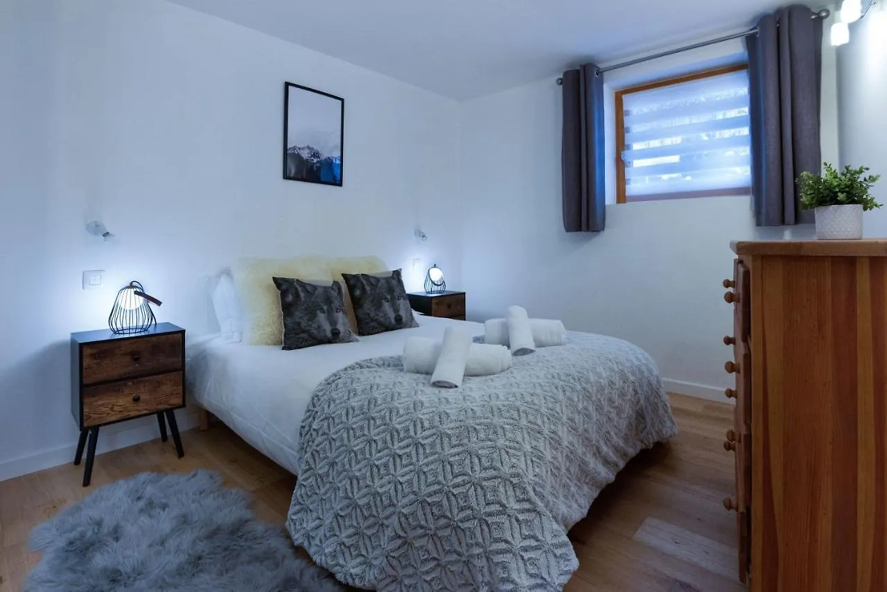 Petit Yeti Chalet Apartment Chamonix